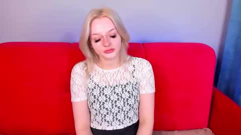 alessakiss online show from October 17, 1:42 am