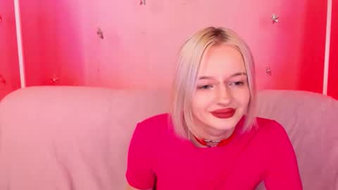 Snapshot of alessakiss chatting on February 5, 8:52 am alessakiss online show from February 5, 8:52 am