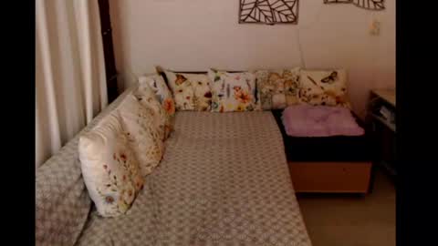 Snapshot of alessandra_foxy chatting on July 15, 9:20 pm Sandra online show from July 15, 9:20 pm