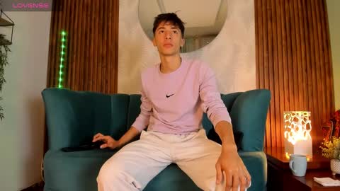 Alessandro Dybala online show from February 1, 12:16 pm