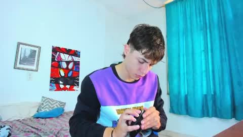 Alessandro Dybala online show from April 24, 12:07 pm