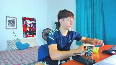 Alessandro Dybala online show from April 29, 9:32 pm