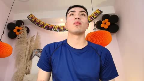 Alessandro  online show from November 3, 4:36 am