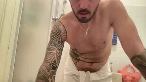 alessandromori91 online show from May 1, 6:34 pm