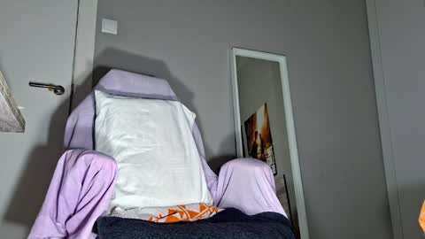 Alessandro online show from April 27, 4:49 pm