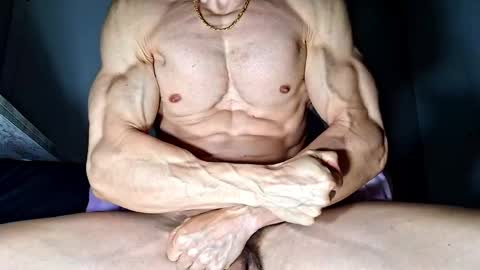 Snapshot of alessandrospain82 chatting on June 8, 6:14 am Alessandro online show from June 8, 6:14 am