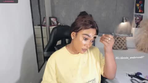 Yy  online show from September 11, 12:33 am