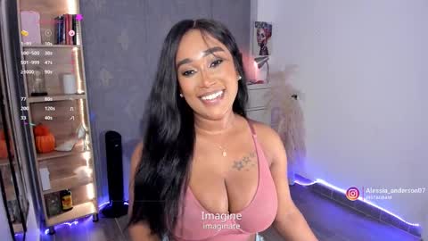 Yy  online show from October 25, 11:10 pm