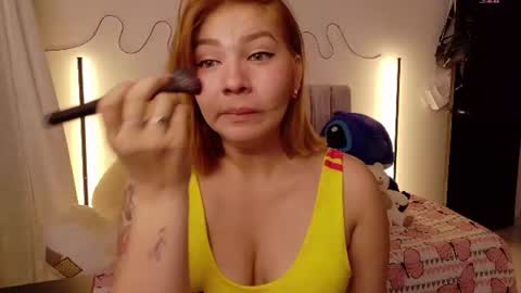 Snapshot of alessia_dolce chatting on June 18, 4:46 am alessia dolce online show from June 18, 4:46 am