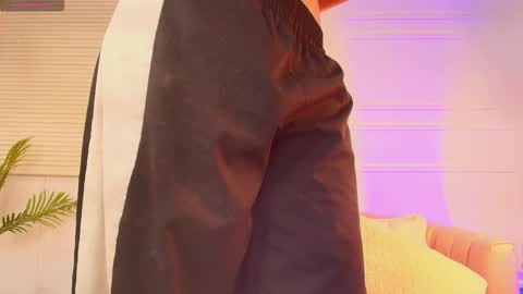 Alejandra  online show from December 2, 12:32 pm