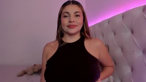 Snapshot of alessiabaum18 chatting on March 11, 3:23 am CATA online show from March 11, 3:23 am