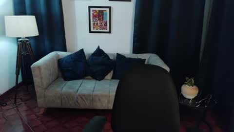 alessiamonroe_ online show from July 10, 8:55 pm