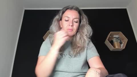 alesys69 online show from September 20, 11:17 pm