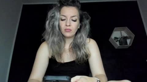 Snapshot of alesys69 chatting on May 9, 9:42 pm alesys69 online show from May 9, 9:42 pm