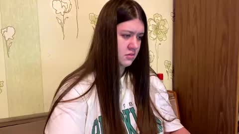 Snapshot of aletta_oushen chatting on February 8, 2:49 pm Aletta Oushen online show from February 8, 2:49 pm