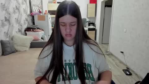 Snapshot of aletta_oushen chatting on November 15, 11:40 am Aletta Oushen online show from November 15, 11:40 am