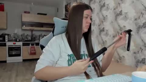 Snapshot of aletta_oushen chatting on November 22, 5:56 pm Aletta Oushen online show from November 22, 5:56 pm