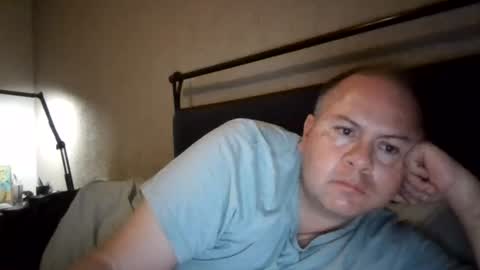 Snapshot of aleveg__101 chatting on June 16, 2:14 am aleveg__101 online show from June 16, 2:14 am