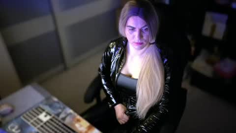 Leyla Leg online show from July 15, 8:36 pm