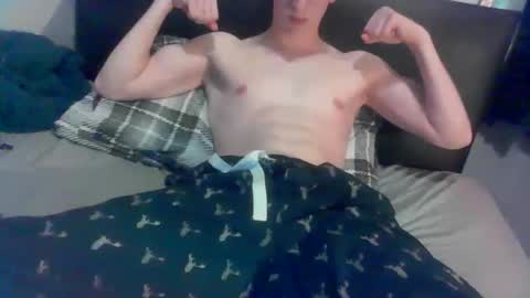 alex15880 online show from November 7, 6:30 pm