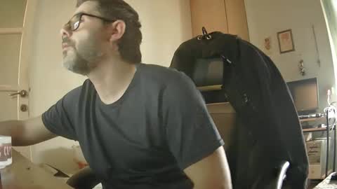 Snapshot of alex81pv1981 chatting on March 11, 8:09 am alex81pv1981 online show from March 11, 8:09 am