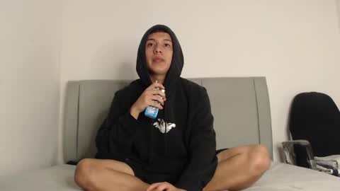 Snapshot of alex__lover chatting on May 7, 3:34 am Owen online show from May 7, 3:34 am