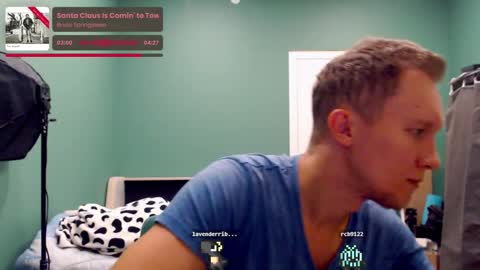 Alex Amazing online show from December 1, 10:32 pm