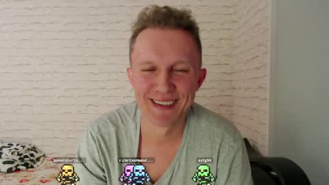 Snapshot of alex_amazing chatting on May 27, 10:07 pm Alex Amazing online show from May 27, 10:07 pm