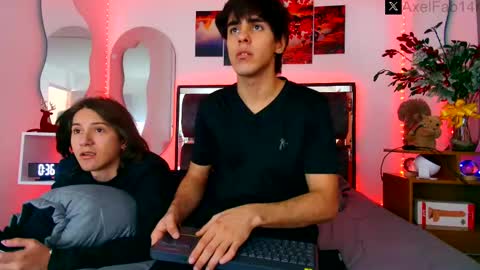 sneider online show from December 18, 6:57 pm