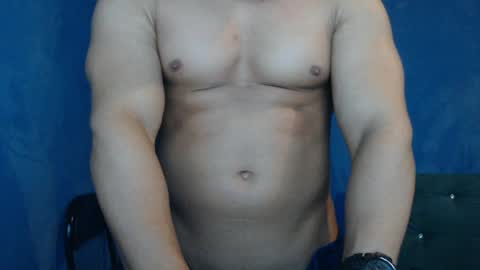 Snapshot of alex_blu chatting on July 6, 12:51 am Alex online show from July 6, 12:51 am