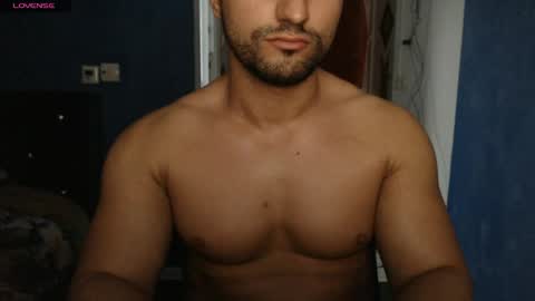 Snapshot of alex_blu chatting on July 12, 7:16 pm Alex online show from July 12, 7:16 pm