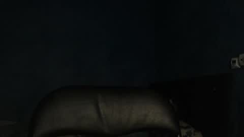 Snapshot of alex_blu chatting on July 29, 1:37 am Alex online show from July 29, 1:37 am