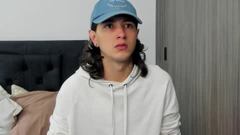 Snapshot of alex_connorr chatting on January 7, 3:02 pm alex_connorr online show from January 7, 3:02 pm