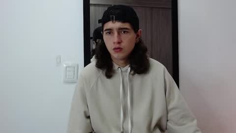 Snapshot of alex_connorr chatting on February 9, 8:34 pm alex_connorr online show from February 9, 8:34 pm