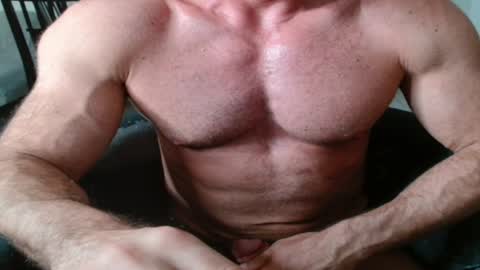 Snapshot of alex_fortuna chatting on June 25, 5:07 am alex_fortuna online show from June 25, 5:07 am