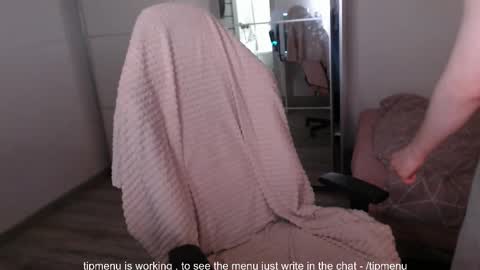 Snapshot of alex_gotcha chatting on September 19, 8:53 pm Alex online show from September 19, 8:53 pm