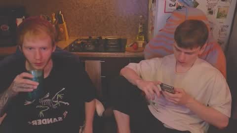Snapshot of alex_gotcha chatting on September 25, 10:24 pm Alex online show from September 25, 10:24 pm