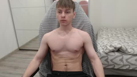 Snapshot of alex_gotcha chatting on October 5, 6:39 pm Alex online show from October 5, 6:39 pm