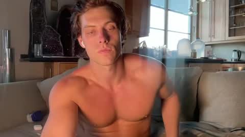 Snapshot of alex_islive chatting on July 8, 11:53 pm Alex Stone online show from July 8, 11:53 pm