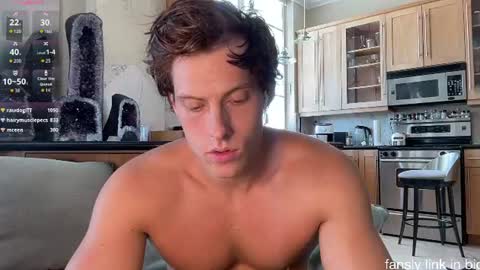 Snapshot of alex_islive chatting on July 21, 5:04 pm Alex Stone online show from July 21, 5:04 pm