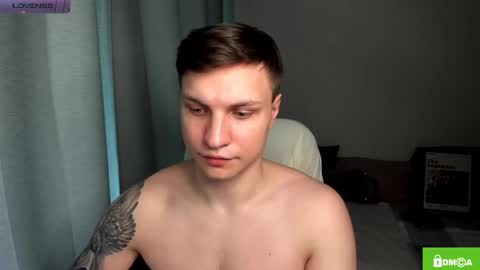 Snapshot of alex_milson chatting on May 26, 2:57 pm alex_milson online show from May 26, 2:57 pm