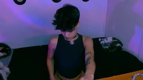 Alex online show from November 6, 1:06 am