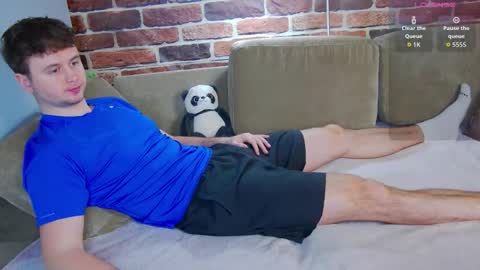 Alex online show from December 3, 7:38 am