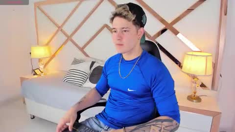 Alex  online show from February 17, 7:31 pm