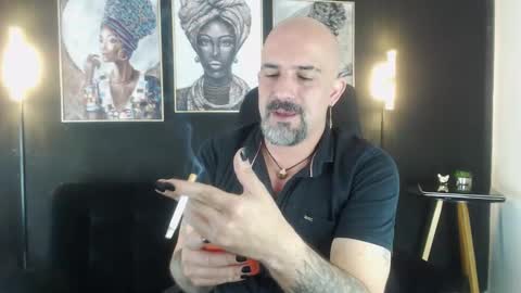 Snapshot of alex_saints_ce chatting on October 26, 8:15 pm Alex Saints online show from October 26, 8:15 pm