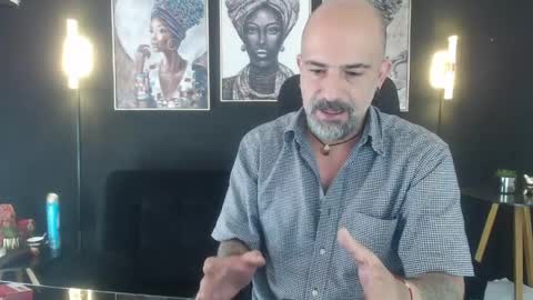 Snapshot of alex_saints_ce chatting on April 5, 2:36 pm Alex Saints online show from April 5, 2:36 pm
