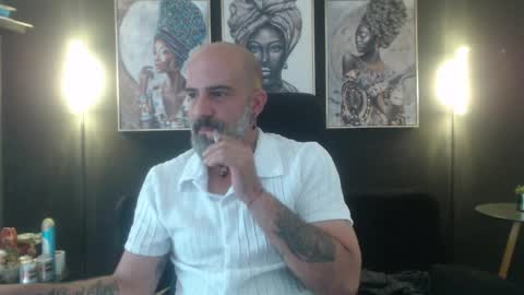 Snapshot of alex_saints_ce chatting on April 21, 6:12 pm Alex Saints online show from April 21, 6:12 pm
