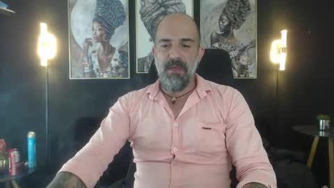 Snapshot of alex_saints_ce chatting on April 28, 2:27 am Alex Saints online show from April 28, 2:27 am