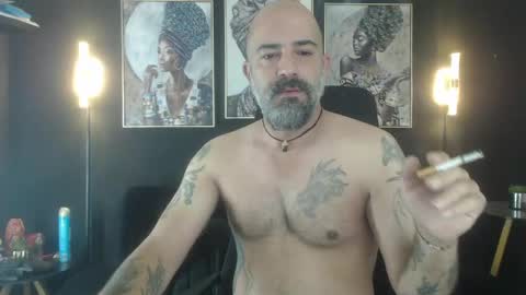 Snapshot of alex_saints_ce chatting on May 2, 10:31 am Alex Saints online show from May 2, 10:31 am
