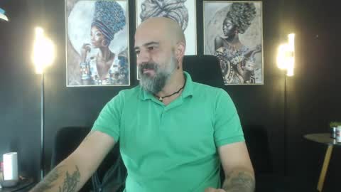 Snapshot of alex_saints_ce chatting on May 11, 4:04 pm Alex Saints online show from May 11, 4:04 pm